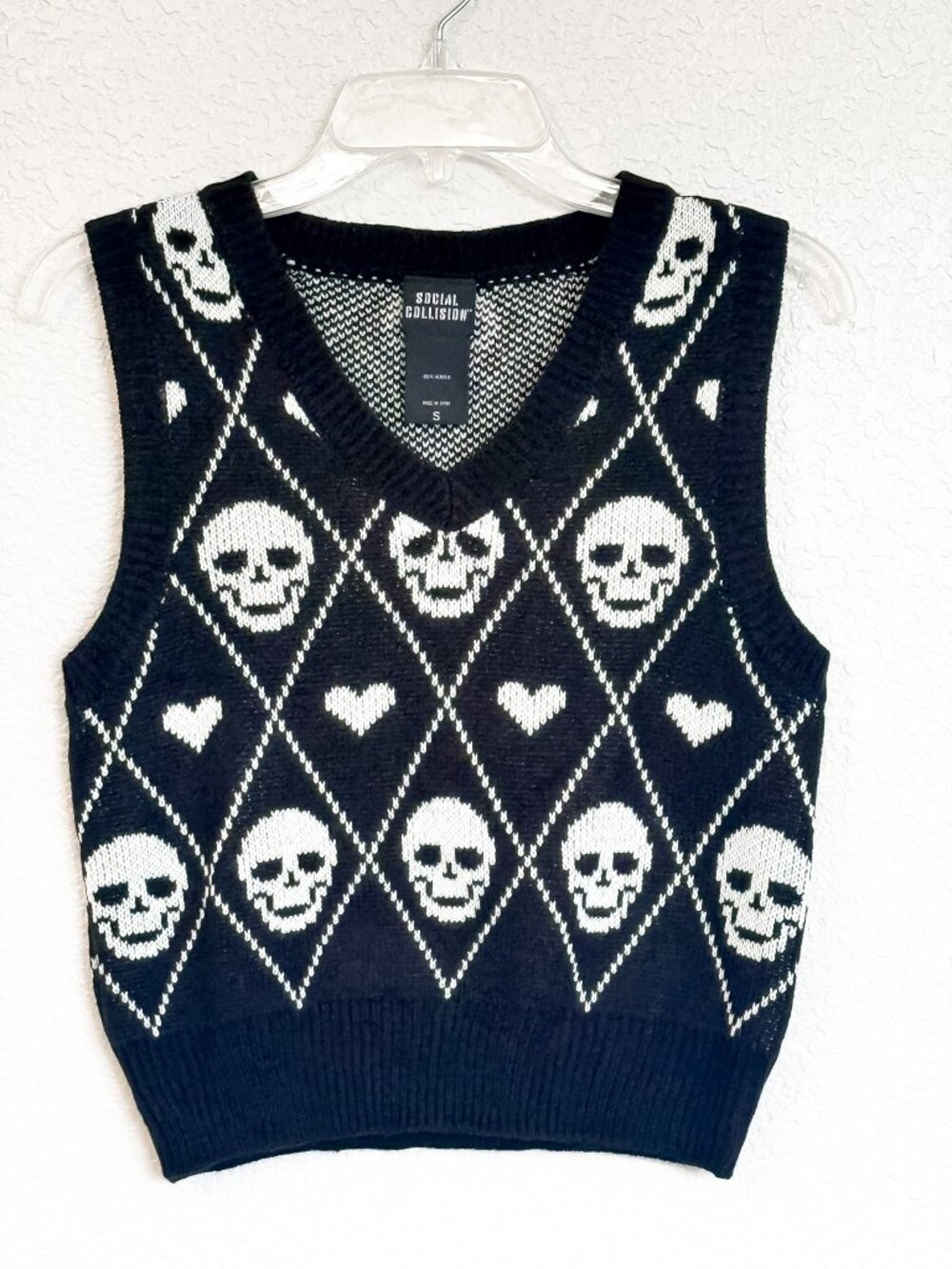 Social Collision Skull and Heart Sweater Vest Small Whimsigoth Dark Academia
